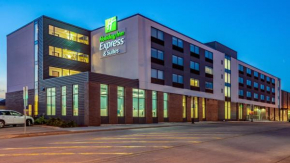 Holiday Inn Express & Suites Platteville, an IHG Hotel